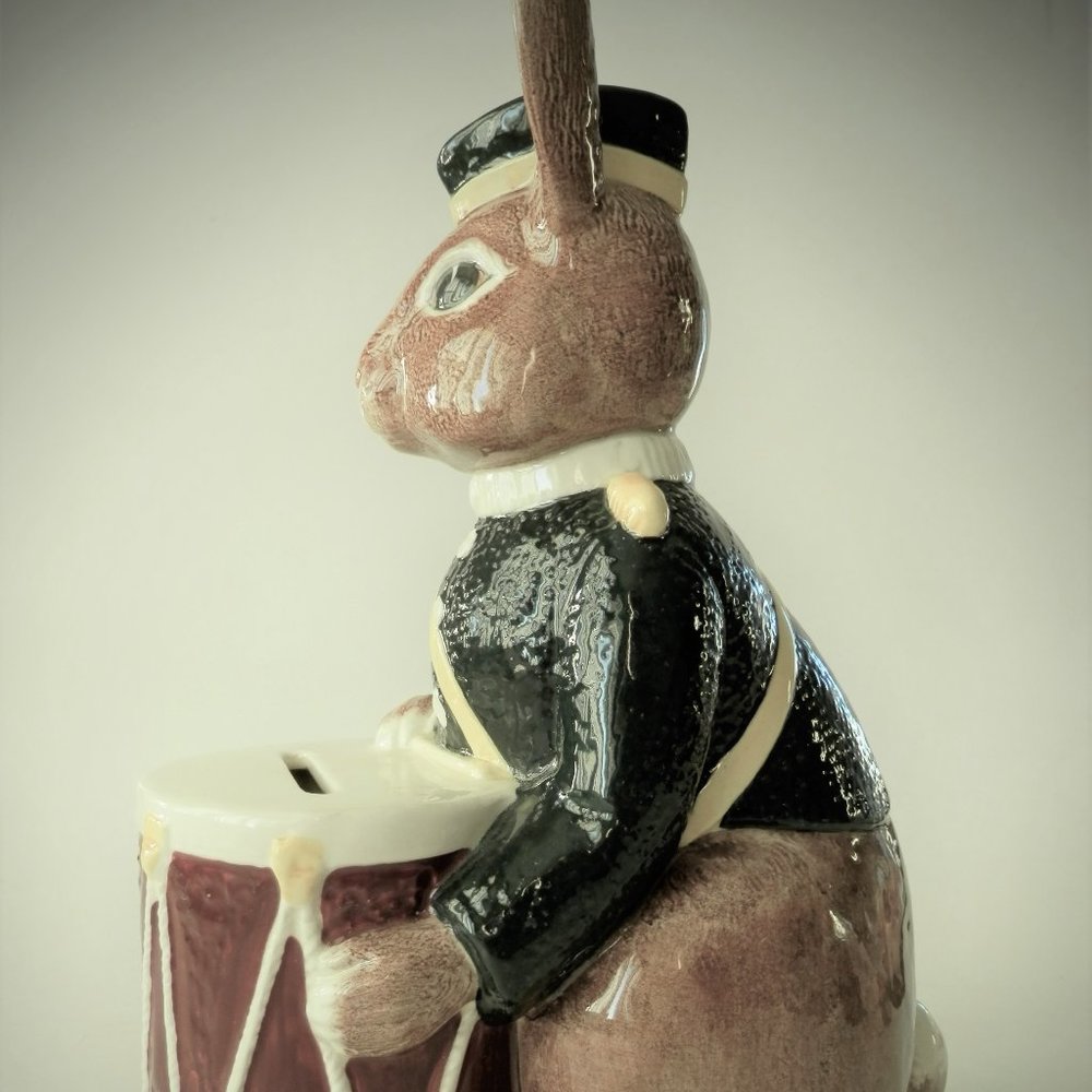 RARE FIRST EDITION ROYAL DOULTON 1967 BUNNY BANK GREAT FOR EASTER - Picture 5 of 8